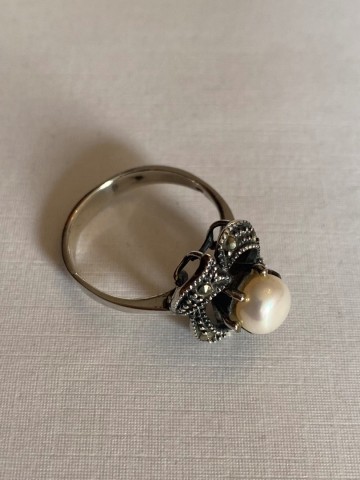 2bd3cb30 d92f 4053 87db bb75b4c3187e