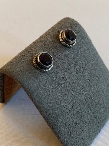 9d39141f 569a 47db bf25 79fc92d81be8