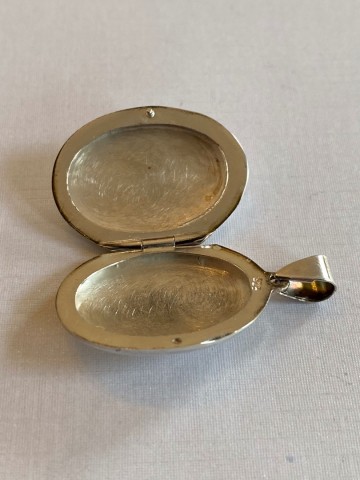 Ee57f060 b588 4a4f 9f0e d6f560441fdb